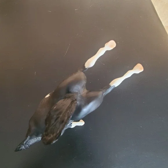 Breyer 2004 750104 Tornado Blue Roan Pinto Bucking America's Wild Mustangs Horse - Picture 11 of 12